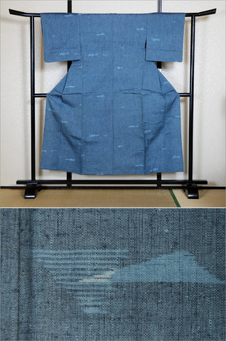 Japanese kimono. kimono for women. kimono female. komon kimono. muji kimono.