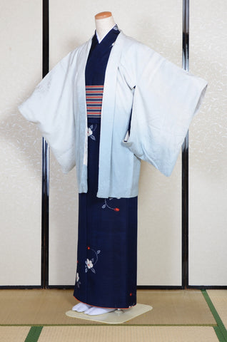 Japanese kimono. kimono for women. kimono female. komon kimono. muji kimono.