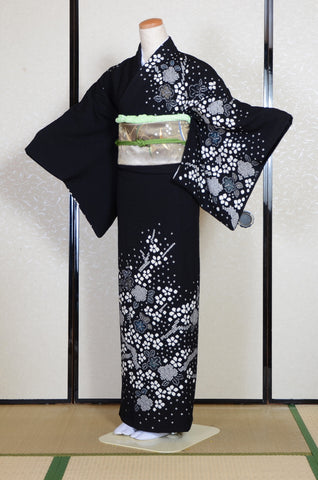 Japanese women's kimono _ Kimono online shop. Direct ship from 