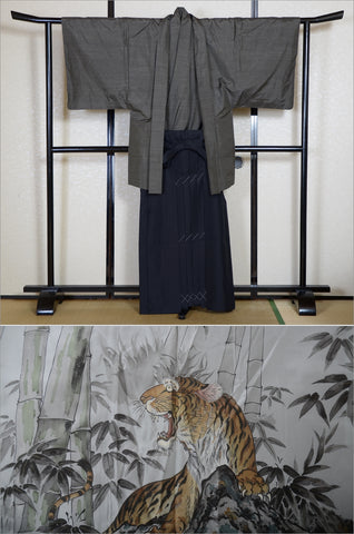 men kimono. Japanese kimono for men. montsuki hakama. kimono hakama set. kimono and hakama.