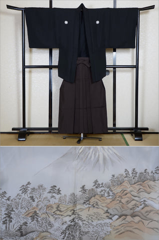 men kimono. Japanese kimono for men. montsuki hakama. kimono hakama set. kimono and hakama.