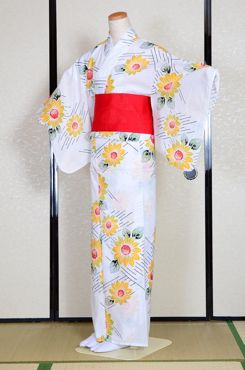 Women's Japanese Yukata Kimono - Three Friends of Winter in Yellow – Modern  Sakura